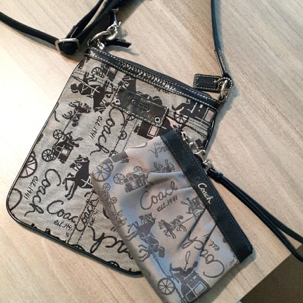 Coach Carriage Crossbody Purse & Wristlet Set